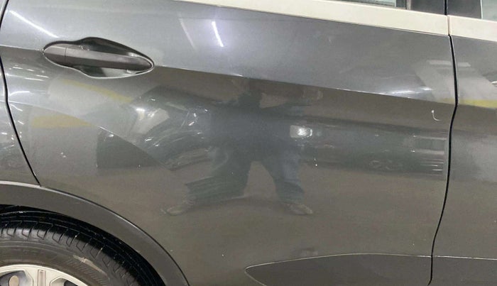 2020 Tata NEXON XMA PETROL, Petrol, Automatic, 39,997 km, Right rear door - Slightly dented