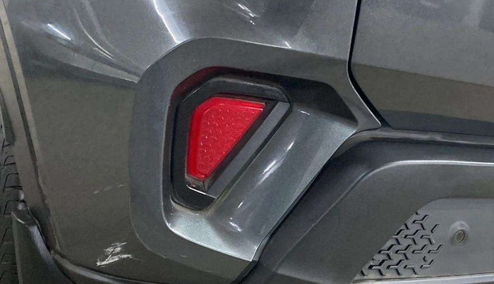 2020 Tata NEXON XMA PETROL, Petrol, Automatic, 39,997 km, Rear bumper - Minor scratches