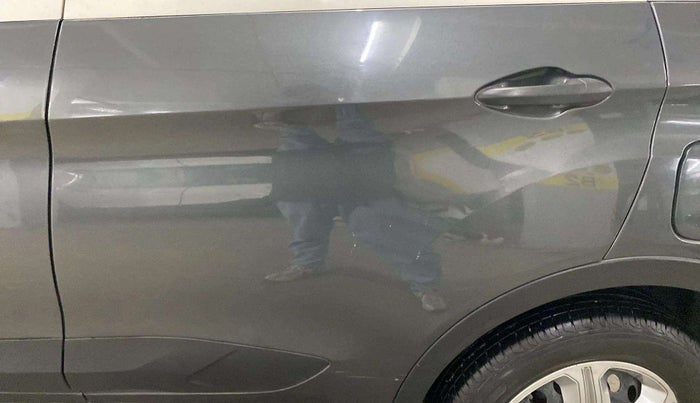 2020 Tata NEXON XMA PETROL, Petrol, Automatic, 39,997 km, Rear left door - Minor scratches