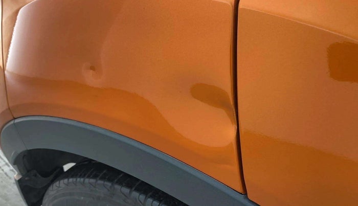 2019 Tata NEXON XZA PLUS PETROL DUAL TONE, Petrol, Automatic, 40,891 km, Right quarter panel - Slightly dented