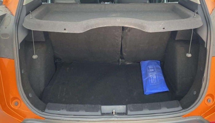 2019 Tata NEXON XZA PLUS PETROL DUAL TONE, Petrol, Automatic, 40,891 km, Boot Inside