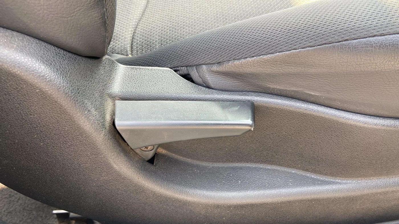 2018 Tata Tiago XM PETROL, Petrol, Manual, 57,286 km, Driver Side Adjustment Panel