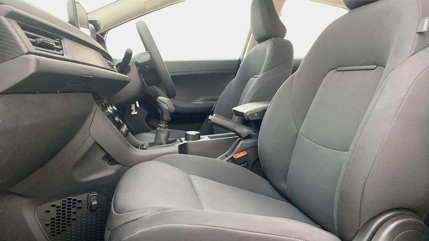 2024 Tata NEXON SMART PLUS S 1.2 REVOTRON, Petrol, Manual, 1,306 km, Right Side Front Door Cabin
