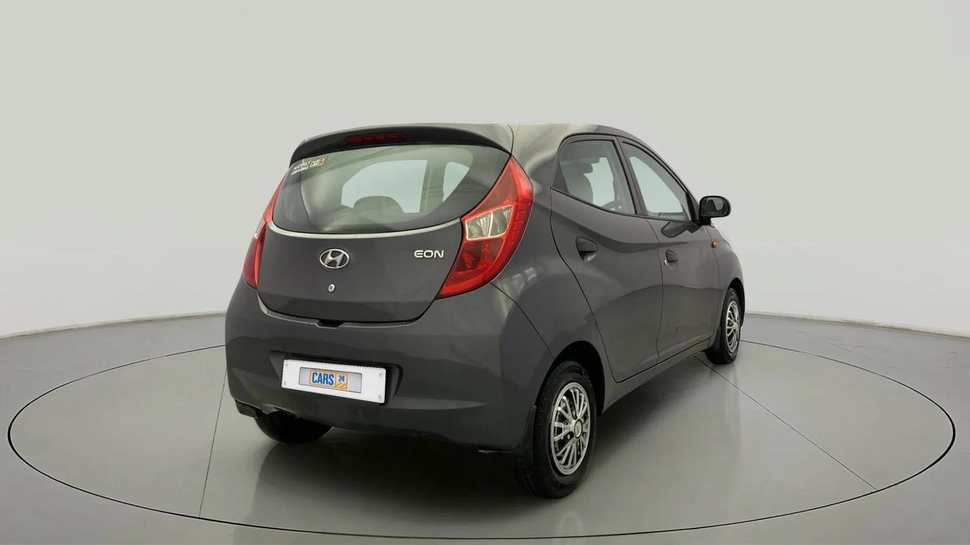 2017 Hyundai Eon ERA +, Petrol, Manual, 18,746 km, Right Back Diagonal