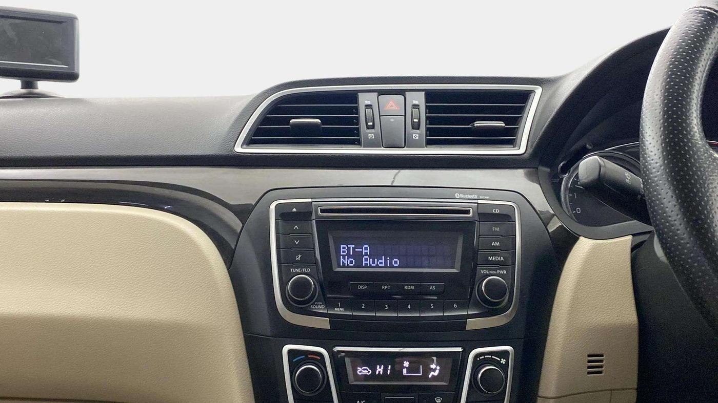 2017 Maruti Ciaz DELTA 1.4 MT PETROL, Petrol, Manual, 24,022 km, Air Conditioner