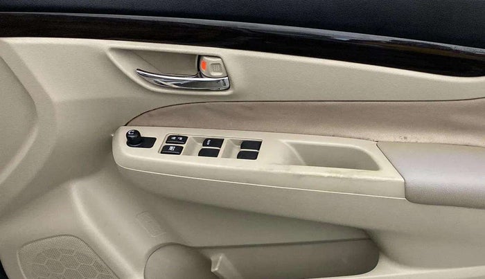 2017 Maruti Ciaz DELTA 1.4 MT PETROL, Petrol, Manual, 24,022 km, Driver Side Door Panels Control