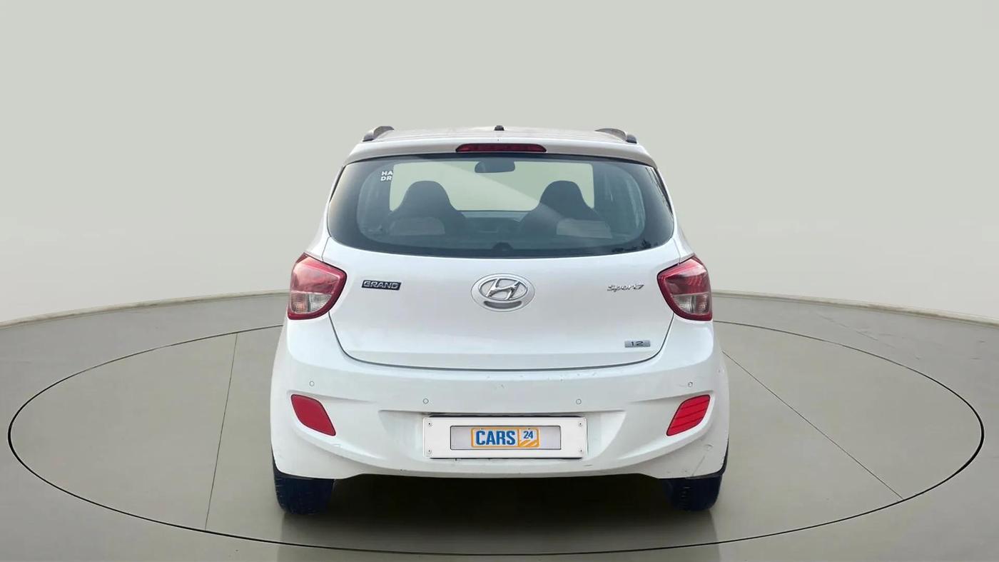 2015 Hyundai Grand i10 SPORTZ 1.2 KAPPA VTVT, Petrol, Manual, 38,512 km, Back/Rear