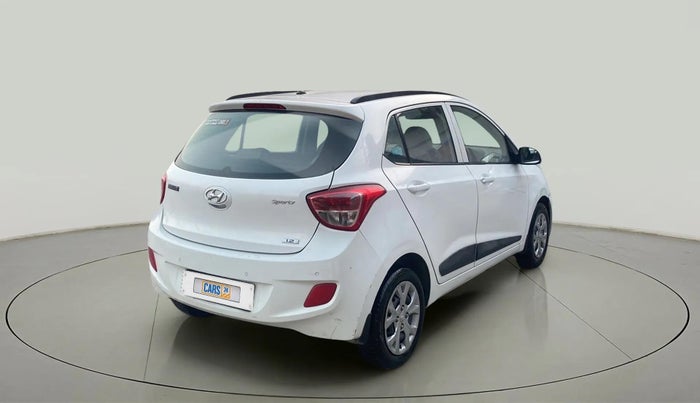 2015 Hyundai Grand i10 SPORTZ 1.2 KAPPA VTVT, Petrol, Manual, 38,512 km, Right Back Diagonal