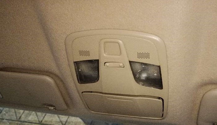 2017 Maruti Ciaz ZETA 1.4  AT PETROL, Petrol, Automatic, 55,788 km, Ceiling - Sun Glass Holder not working