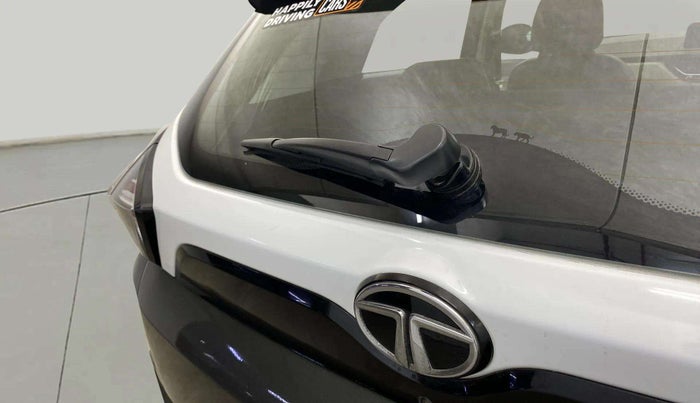 2020 Tata NEXON XZA PLUS PETROL, Petrol, Automatic, 13,785 km, Rear Wiper