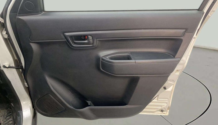 2019 Maruti S PRESSO VXI AMT, Petrol, Automatic, 24,819 km, Driver Side Door Panels Control