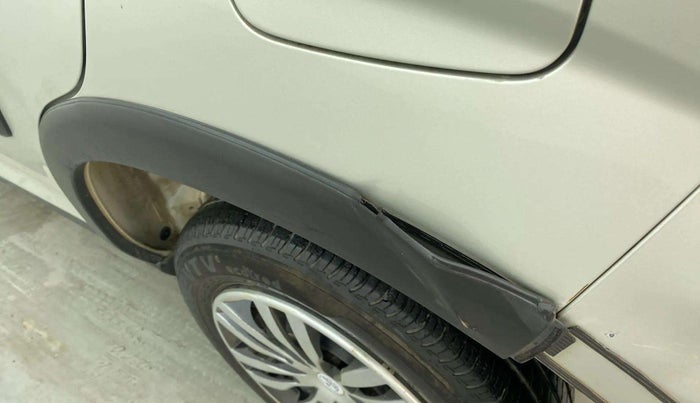 2019 Maruti S PRESSO VXI AMT, Petrol, Automatic, 24,819 km, Left quarter panel - Cladding has minor damage