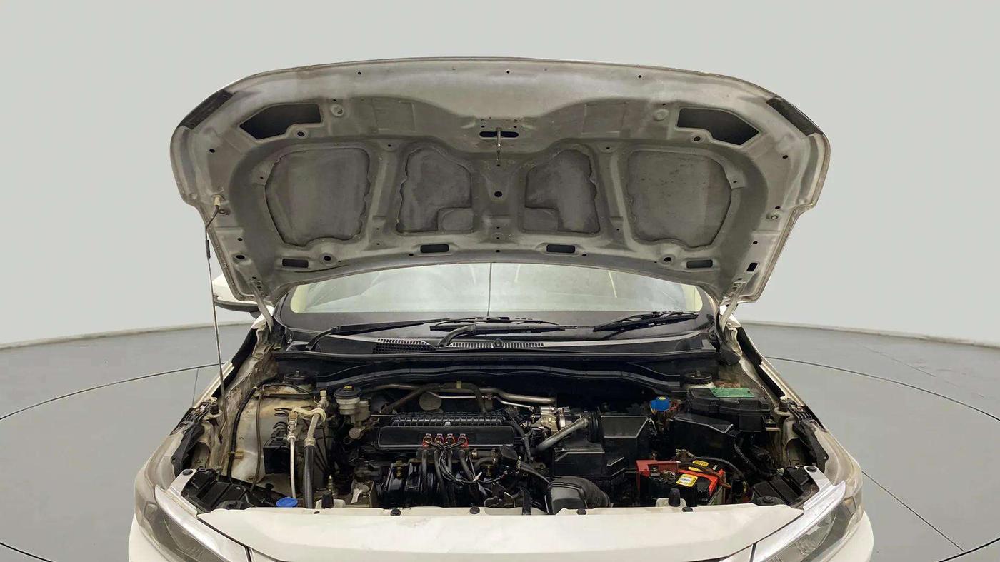 2019 Honda Amaze 1.2L I-VTEC V, CNG, Manual, 86,840 km, Open Bonet