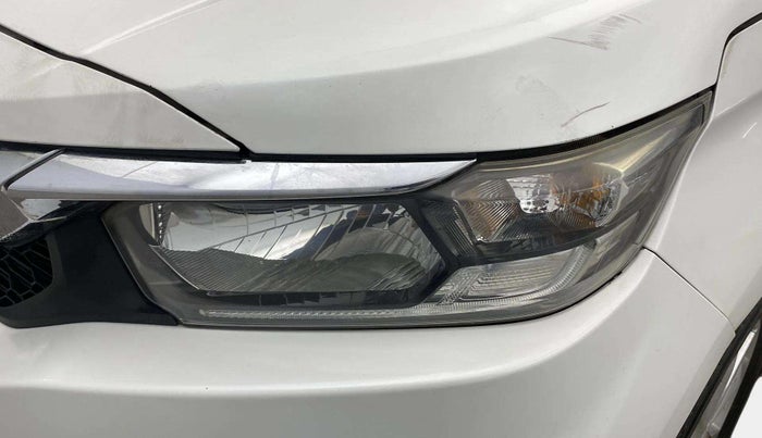 2019 Honda Amaze 1.2L I-VTEC V, CNG, Manual, 86,840 km, Left headlight - Minor scratches