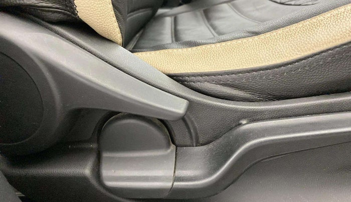 2019 Honda Amaze 1.2L I-VTEC V, CNG, Manual, 86,840 km, Driver Side Adjustment Panel