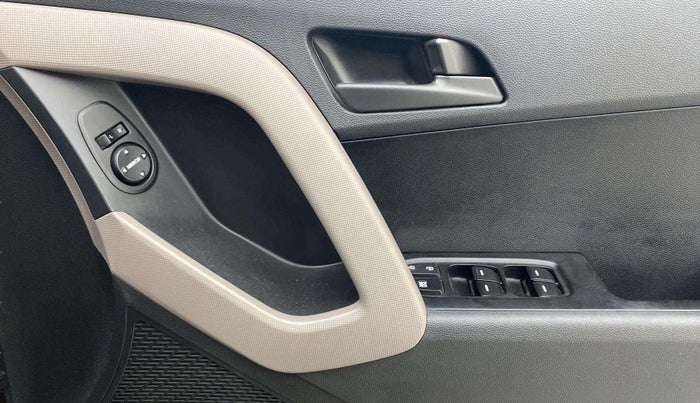 2018 Hyundai Creta E PLUS 1.6 PETROL, Petrol, Manual, 75,966 km, Driver Side Door Panels Control