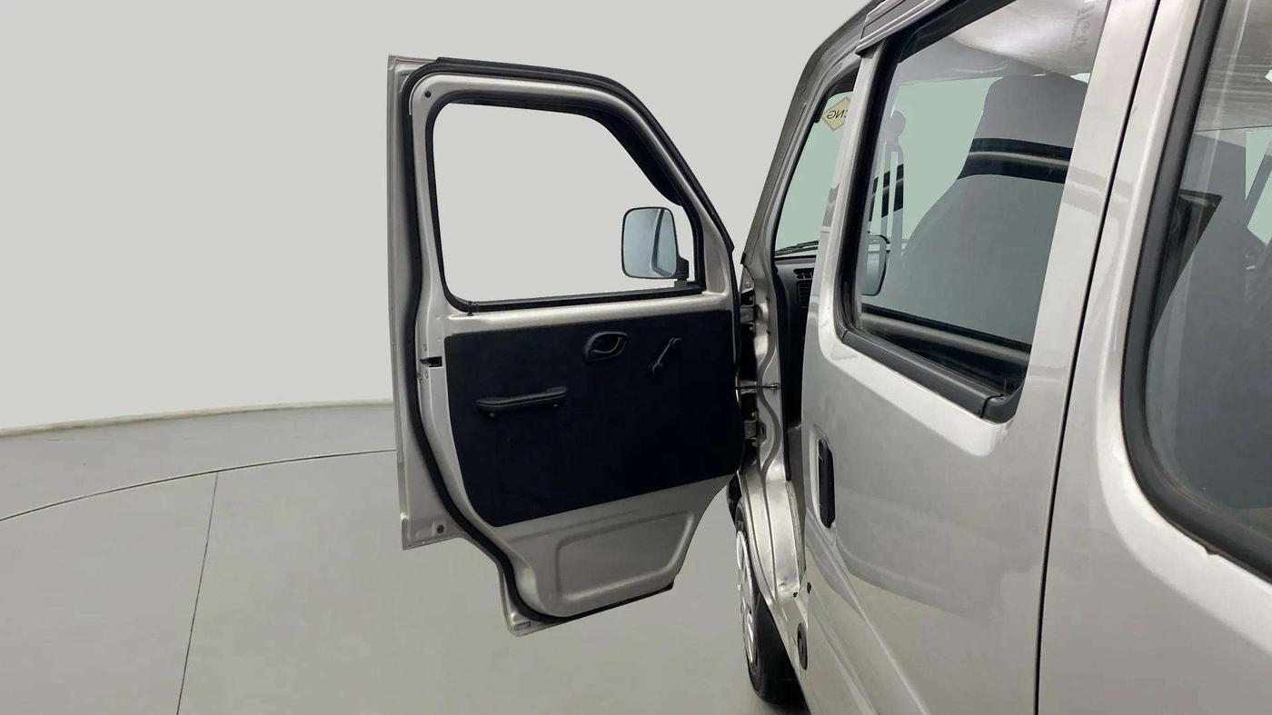 2023 Maruti Eeco 5 STR AC CNG, CNG, Manual, 19,652 km, LHS Front Door