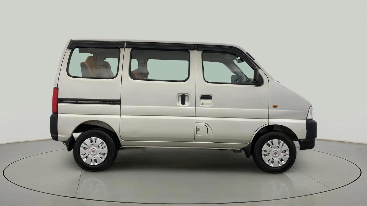 2023 Maruti Eeco 5 STR AC CNG, CNG, Manual, 19,652 km, Right Side View