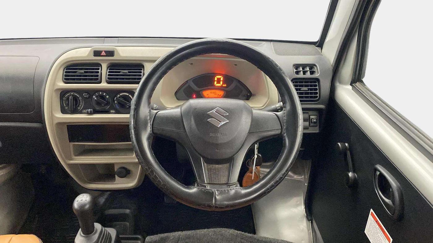 2023 Maruti Eeco 5 STR AC CNG, CNG, Manual, 19,652 km, Steering Wheel Close Up