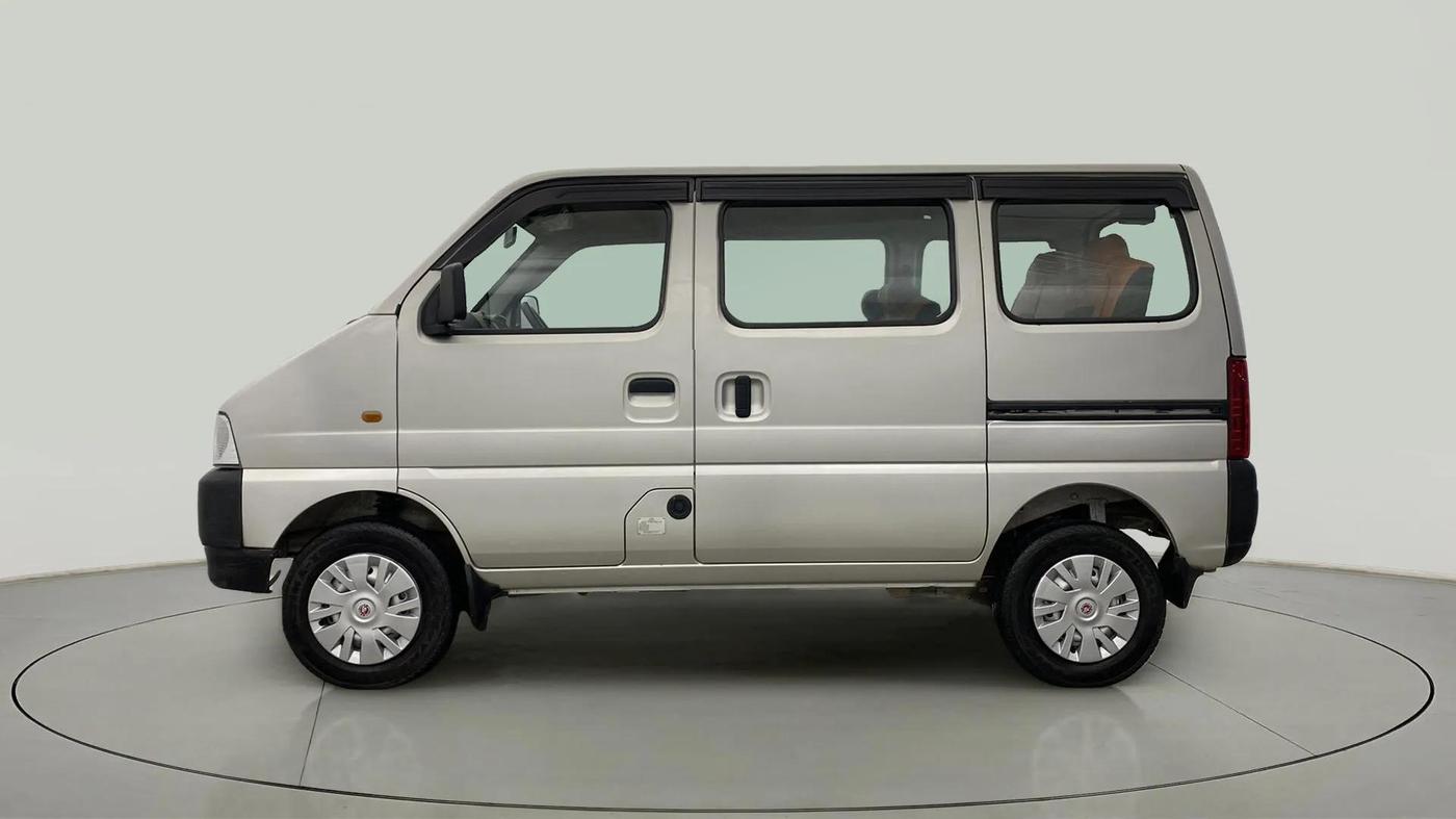 2023 Maruti Eeco 5 STR AC CNG, CNG, Manual, 19,652 km, Left Side