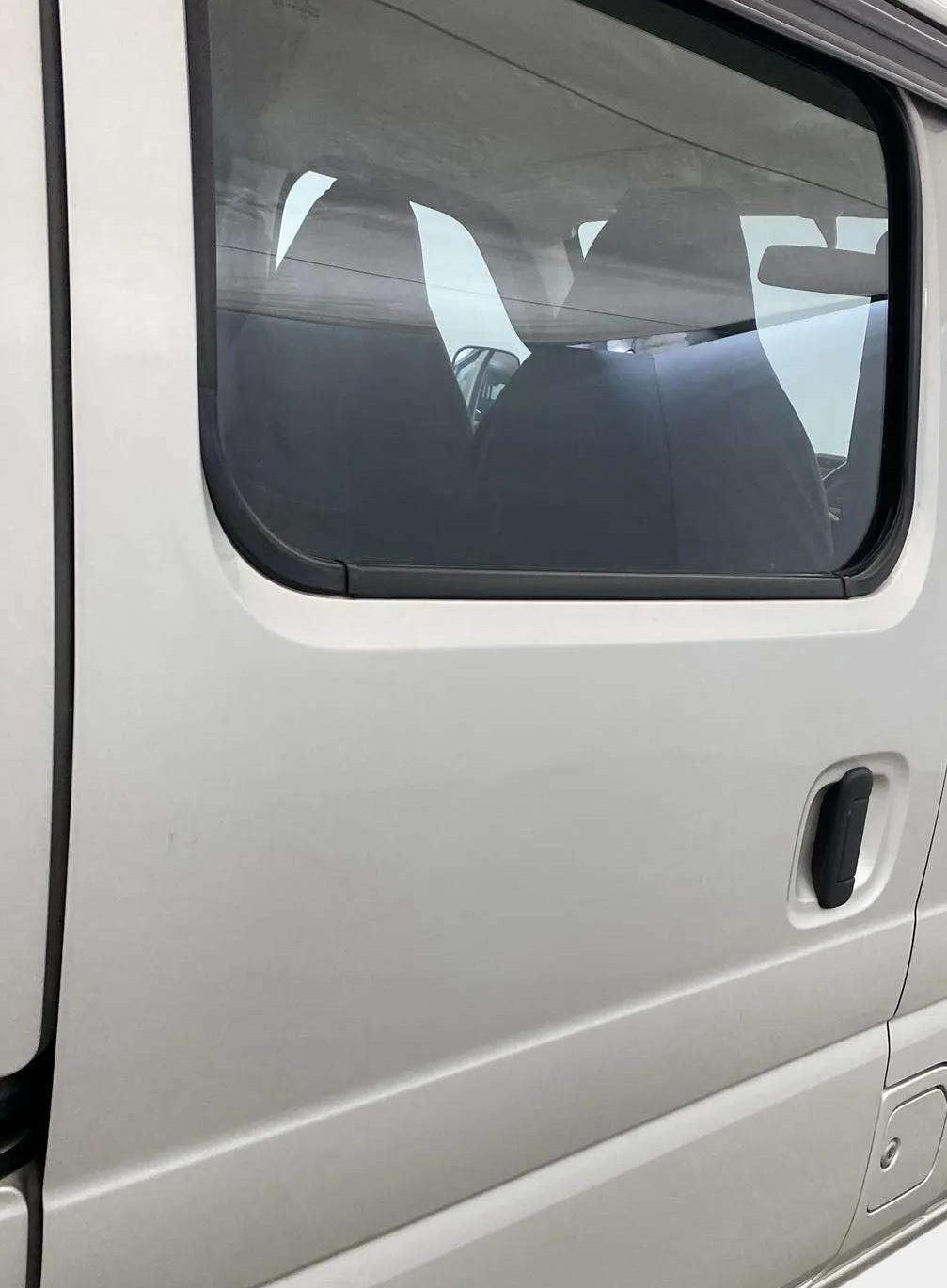 2023 Maruti Eeco 5 STR AC CNG, CNG, Manual, 19,652 km, RHS Rear Door