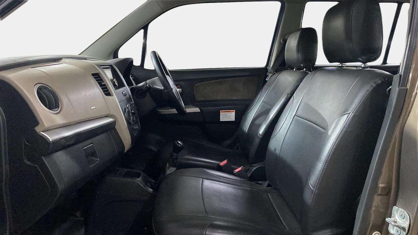 2015 Maruti Wagon R 1.0 LXI CNG, CNG, Manual, 39,899 km, Right Side Front Door Cabin