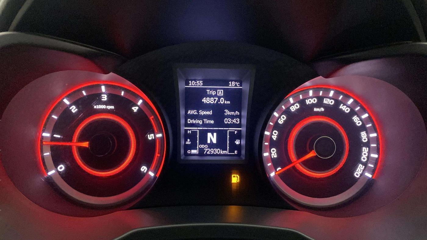 2021 Mahindra XUV300 W8 (O) 1.5 DIESEL, Diesel, Manual, 73,208 km, Odometer Image