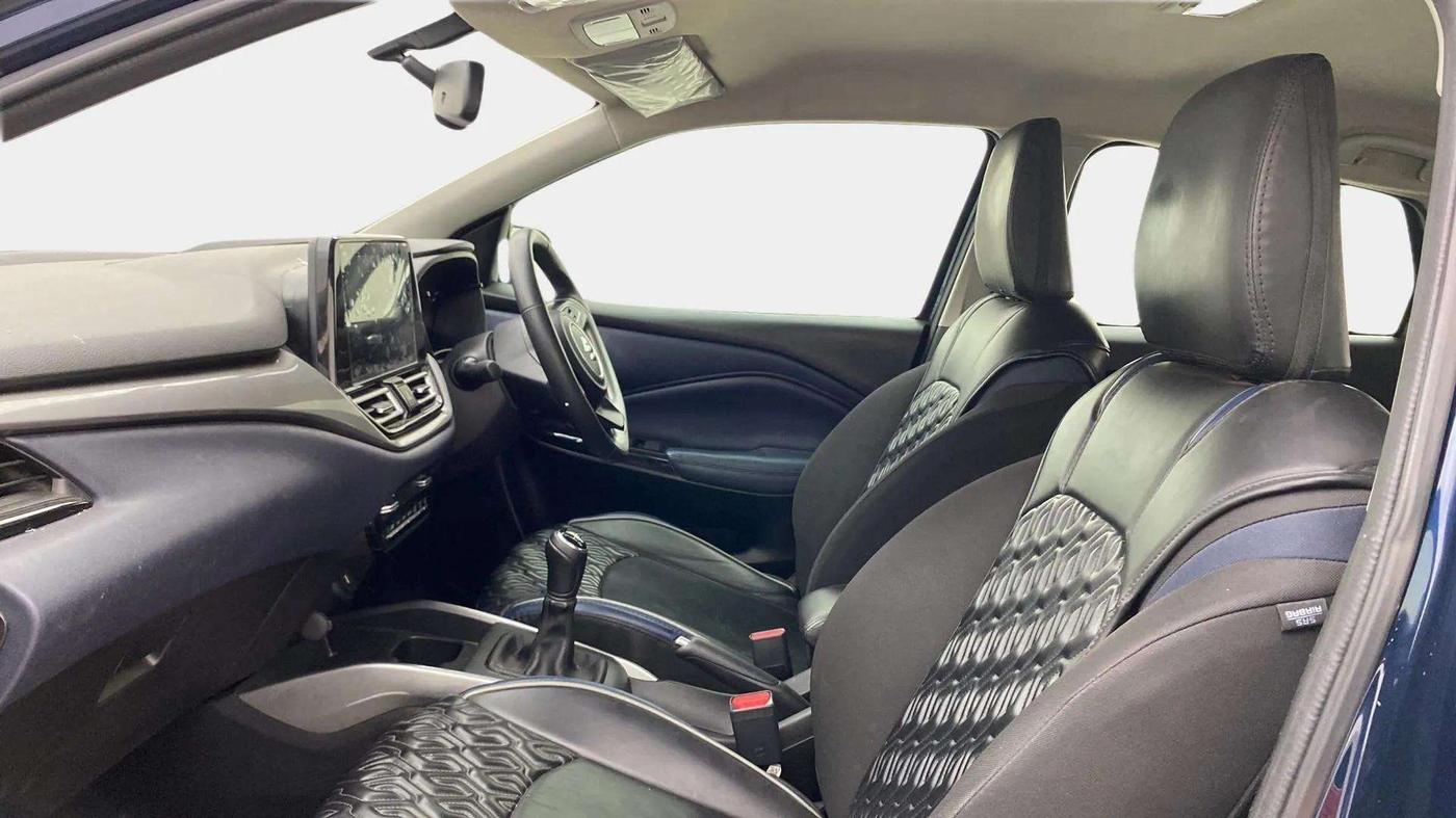 2022 Maruti Baleno ALPHA PETROL 1.2, Petrol, Manual, 37,147 km, Right Side Front Door Cabin