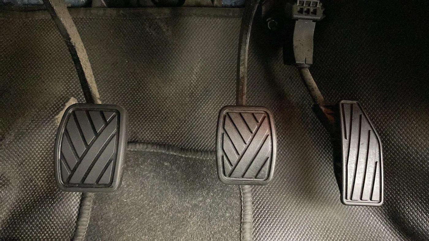 2022 Maruti Baleno ALPHA PETROL 1.2, Petrol, Manual, 37,147 km, Pedals