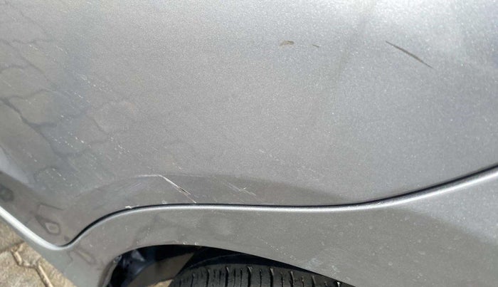 2019 Honda Amaze 1.2L I-VTEC VX, Petrol, Manual, 17,636 km, Rear left door - Minor scratches