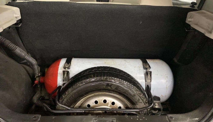 2019 Maruti New Wagon-R LXI CNG 1.0, CNG, Manual, 94,581 km, Boot Inside