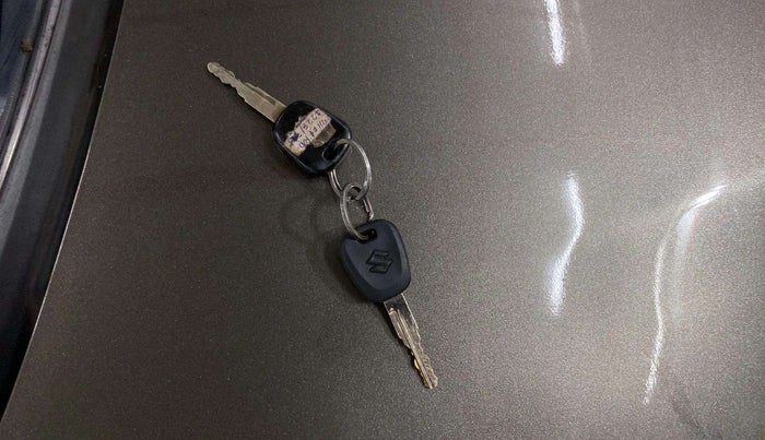 2019 Maruti New Wagon-R LXI CNG 1.0, CNG, Manual, 94,581 km, Key Close Up