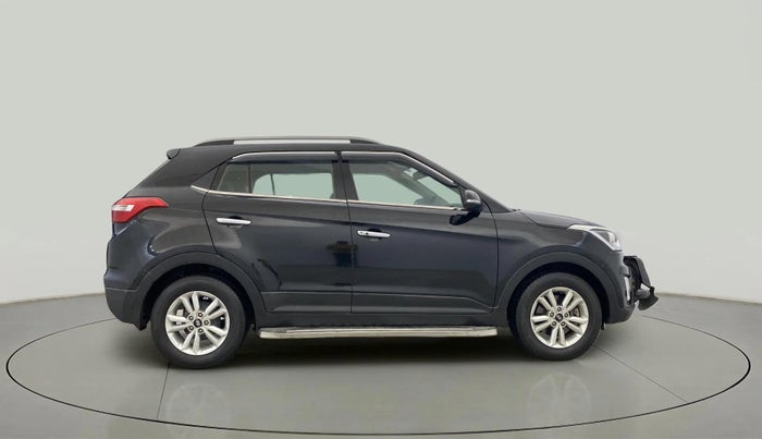 2017 Hyundai Creta SX PLUS 1.6 PETROL, Petrol, Manual, 45,992 km, Right Side View