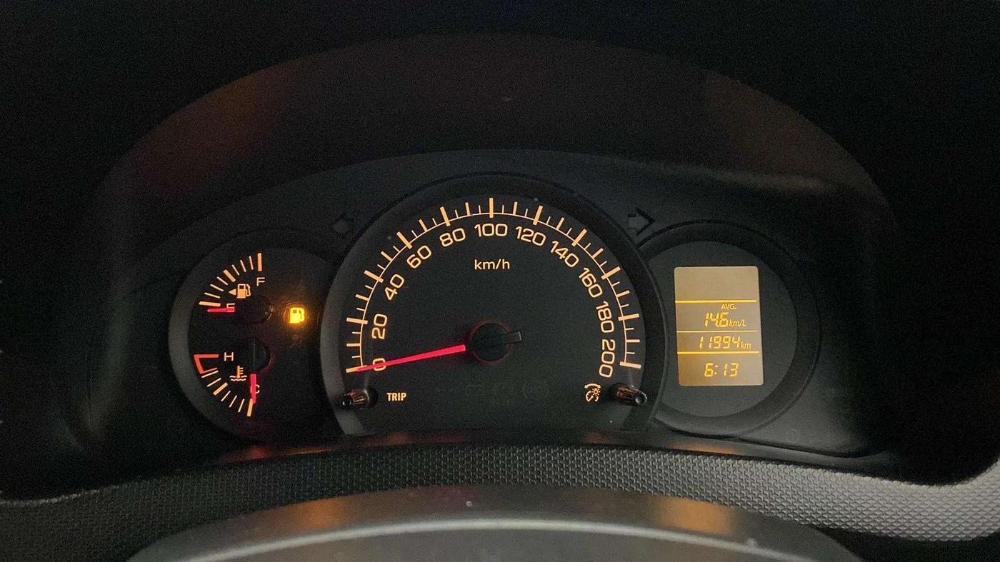 2015 Maruti Swift LXI (O), Petrol, Manual, 12,304 km, Odometer Image