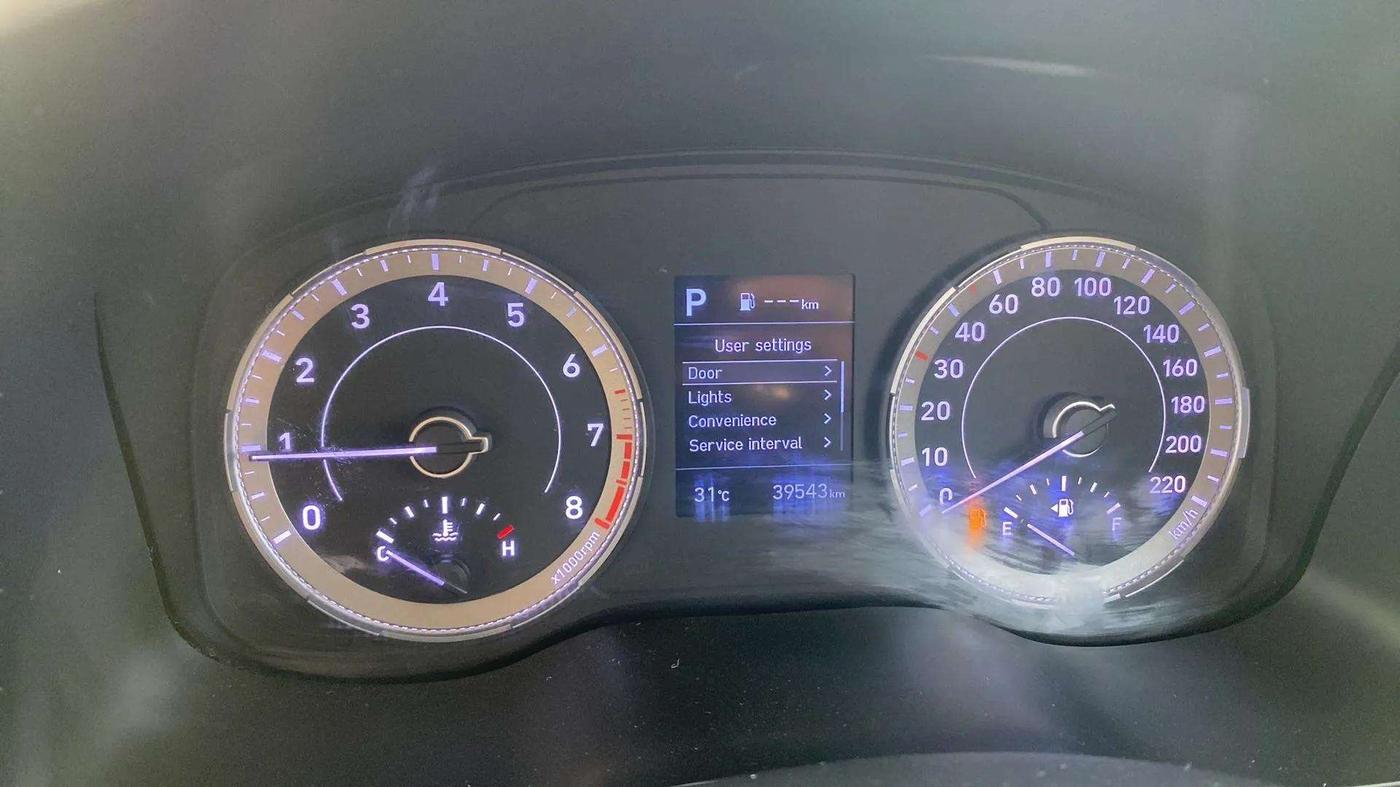 2019 Hyundai VENUE SX PLUS 1.0 TURBO DCT, Petrol, Automatic, 39,557 km, Odometer Image