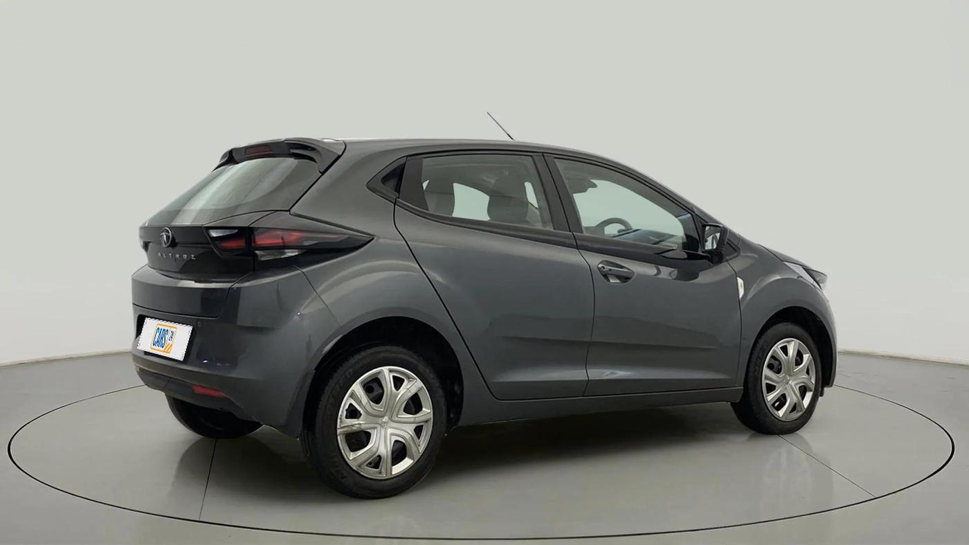2023 Tata ALTROZ XT PETROL, Petrol, Manual, 16,992 km, Right Back Diagonal