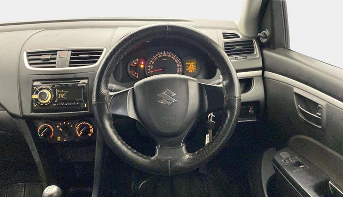 2017 Maruti Swift LXI (O), Petrol, Manual, 29,113 km, Steering Wheel Close Up