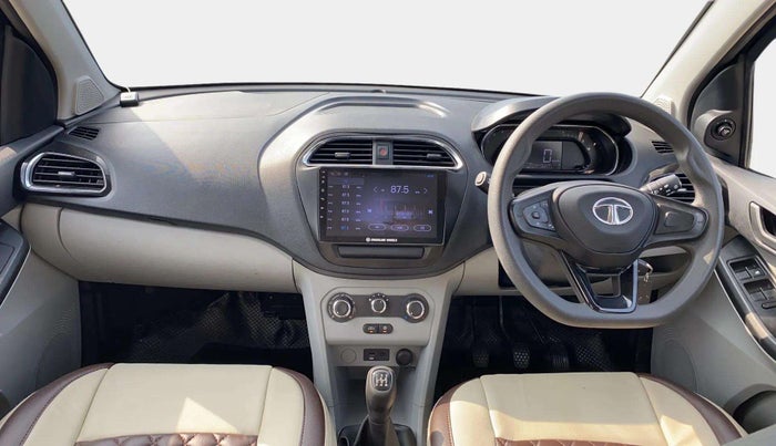 2023 Tata Tiago XT (O) PETROL, Petrol, Manual, 5,895 km, Dashboard