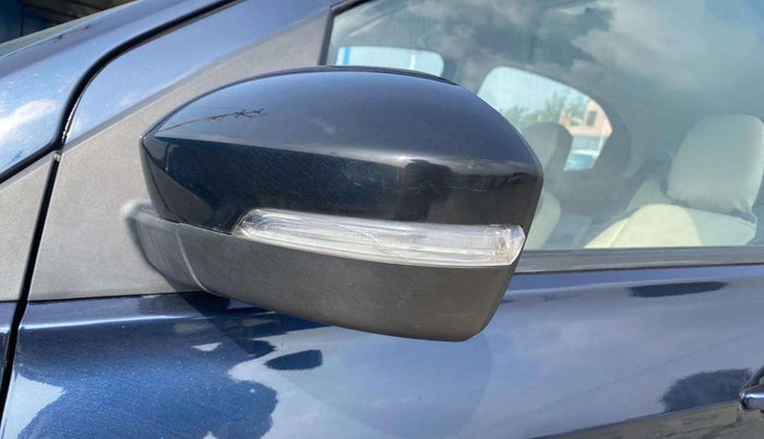 2023 Tata Tiago XT (O) PETROL, Petrol, Manual, 5,895 km, Left rear-view mirror - Indicator light has minor damage