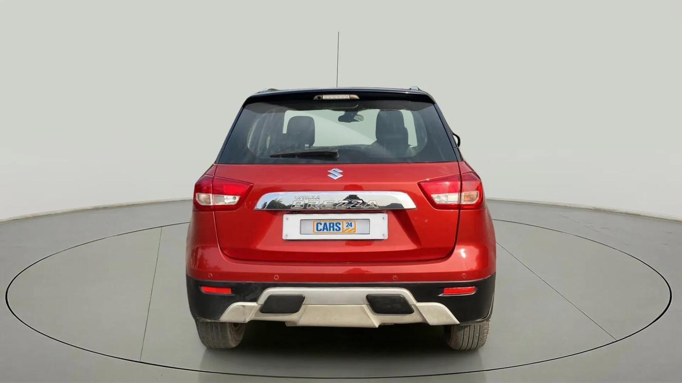 2019 Maruti Vitara Brezza ZDI PLUS AT DUAL TONE, Diesel, Automatic, 63,987 km, Back/Rear