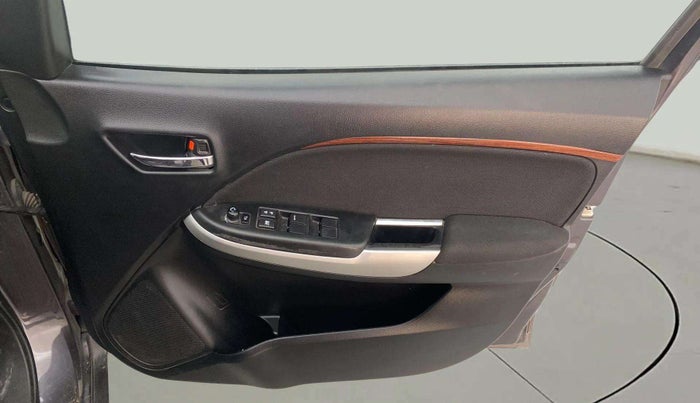 2017 Maruti Baleno DELTA PETROL 1.2, Petrol, Manual, 38,083 km, Driver Side Door Panels Control