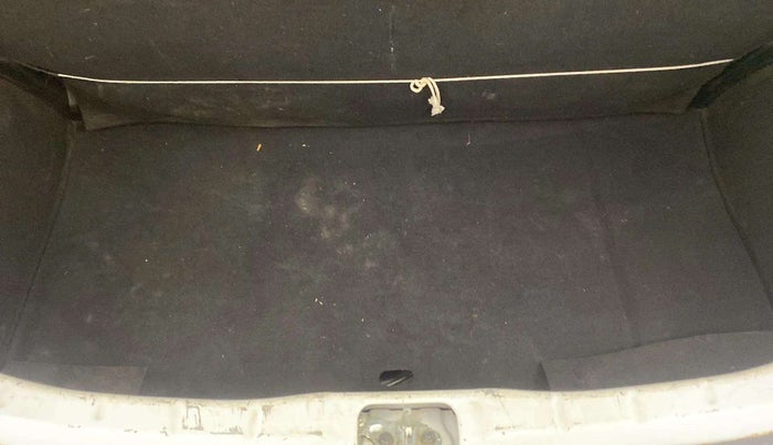 2018 Hyundai NEW SANTRO SPORTZ MT, Petrol, Manual, 96,279 km, Boot Inside