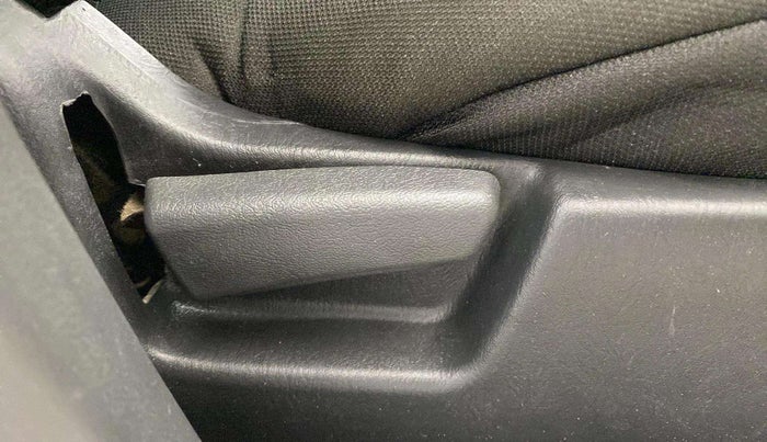 2019 Maruti Alto K10 LXI CNG (AIRBAG), CNG, Manual, 70,375 km, Driver Side Adjustment Panel