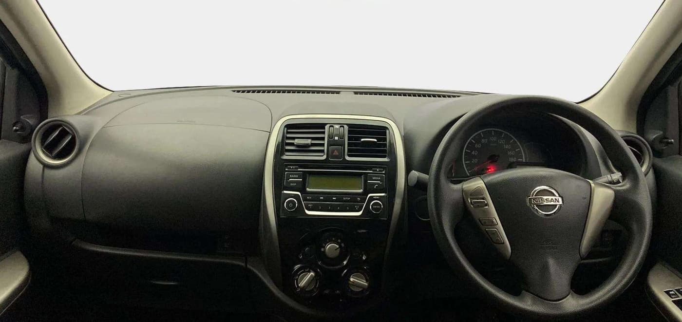 2017 Nissan Micra Active XV, Petrol, Manual, 69,177 km, Dashboard
