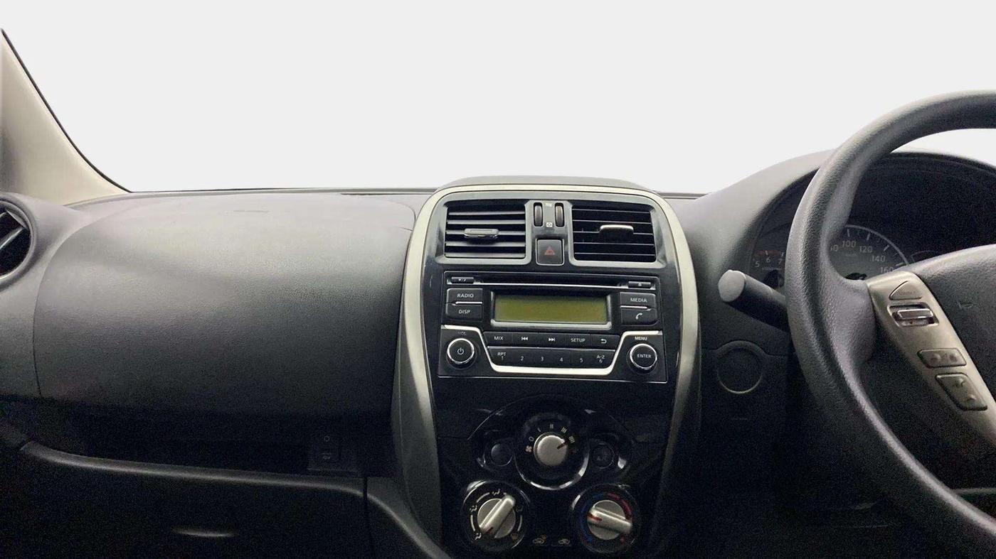 2017 Nissan Micra Active XV, Petrol, Manual, 69,177 km, Air Conditioner