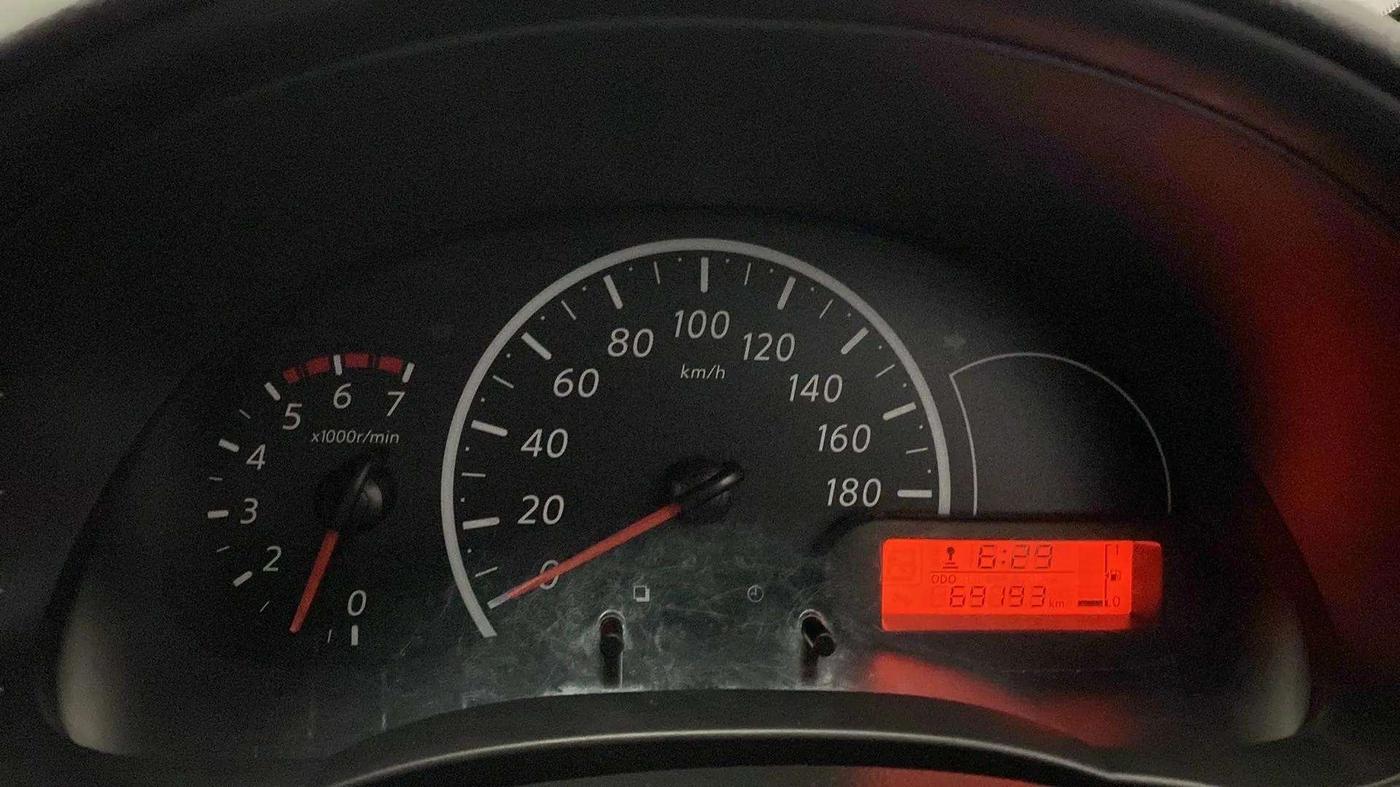 2017 Nissan Micra Active XV, Petrol, Manual, 69,177 km, Odometer Image