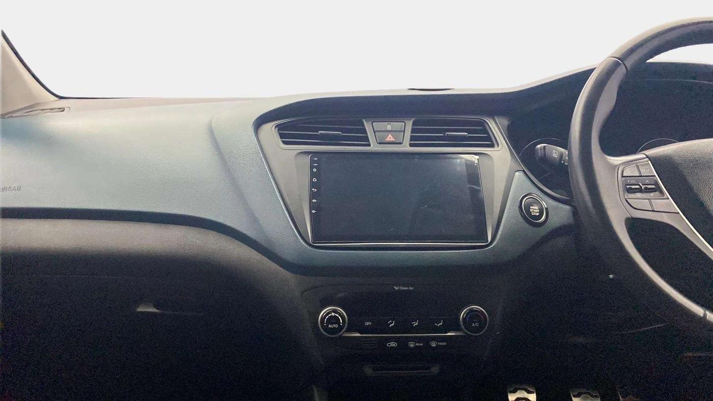 2017 Hyundai i20 Active 1.2 SX, Petrol, Manual, 52,201 km, Air Conditioner
