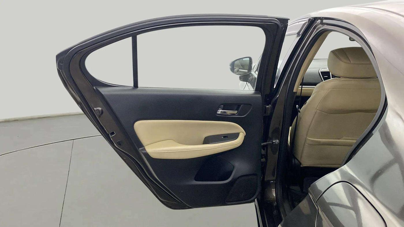 2021 Honda City 1.5L I-VTEC ZX, Petrol, Manual, 34,863 km, LHS Front Door