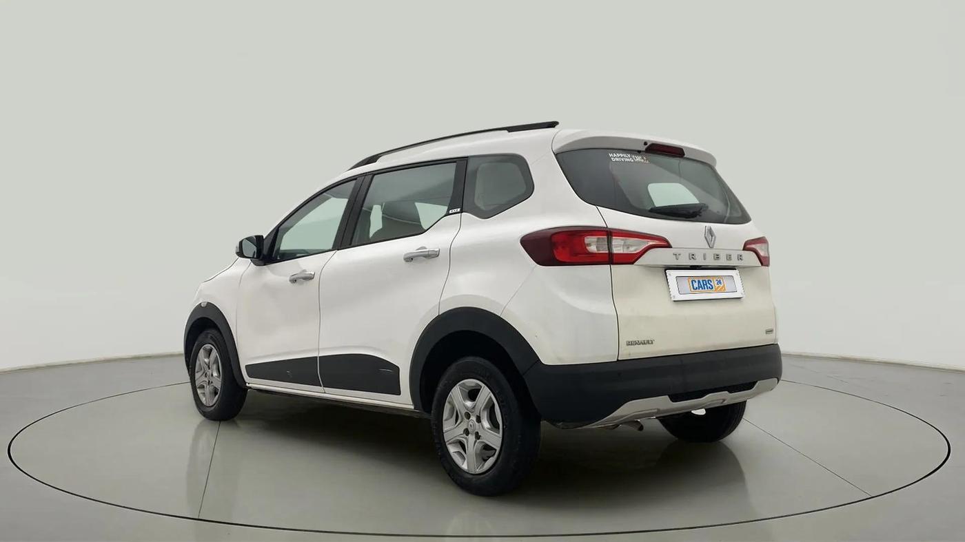 2019 Renault TRIBER RXZ, Petrol, Manual, 30,539 km, Left Back Diagonal