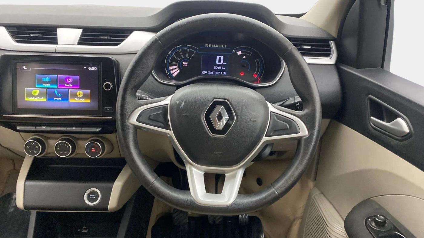 2019 Renault TRIBER RXZ, Petrol, Manual, 30,539 km, Steering Wheel Close Up